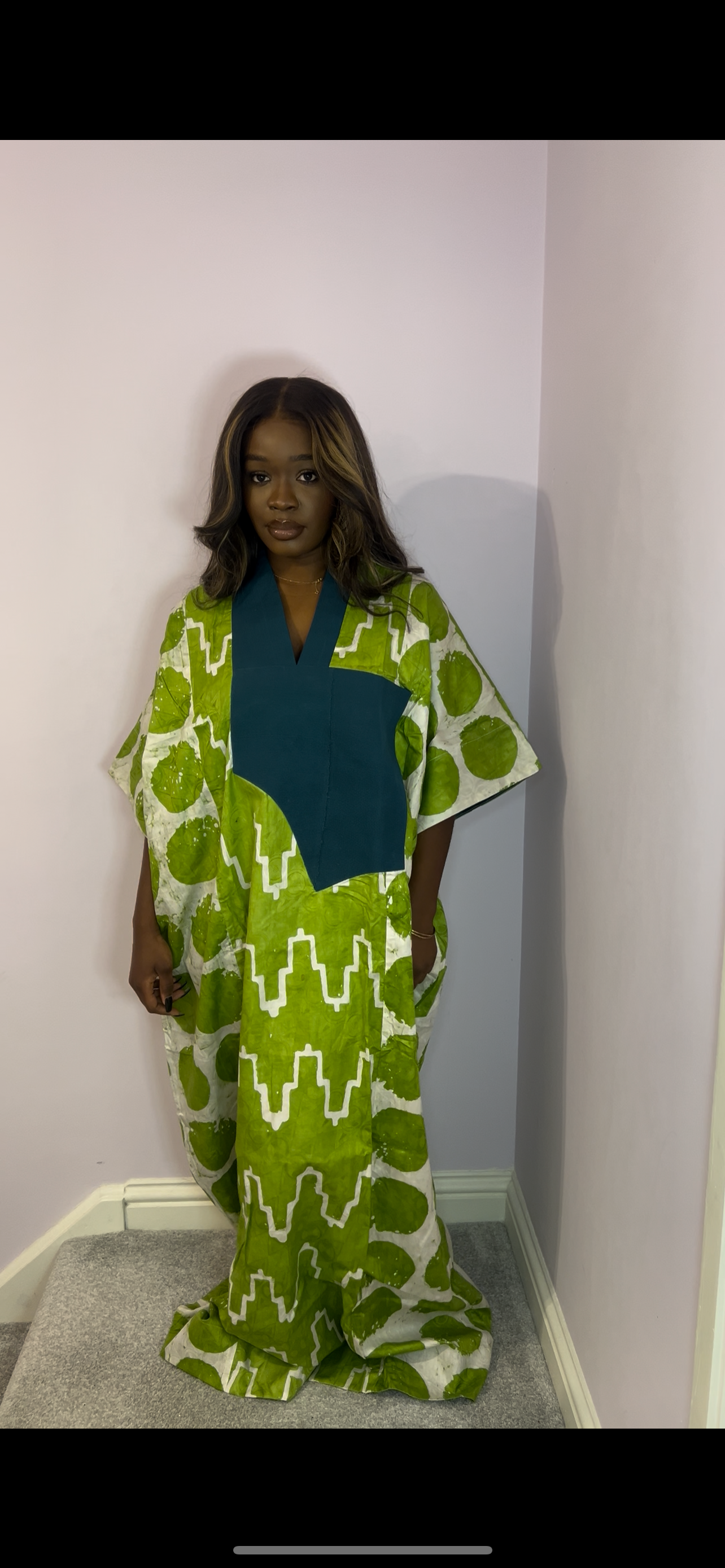 Bold green one size bubu with teal detailing